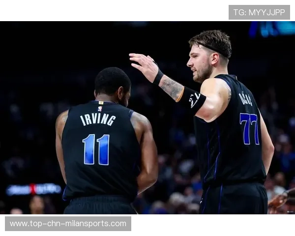 东契奇制造错位，达拉斯独行侠完全掌控