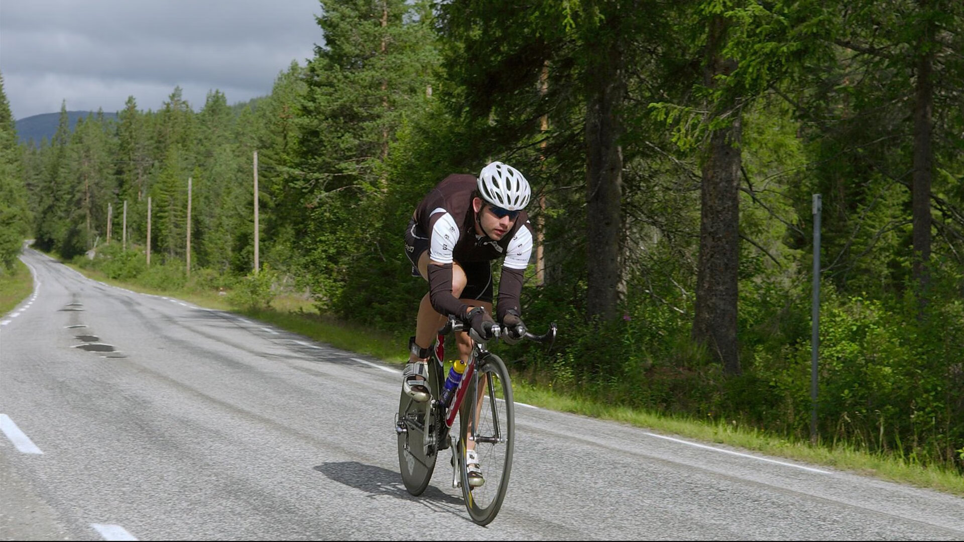 米兰体育在线-意甲球队使用深度视觉追踪优化中路组织者的控球区域